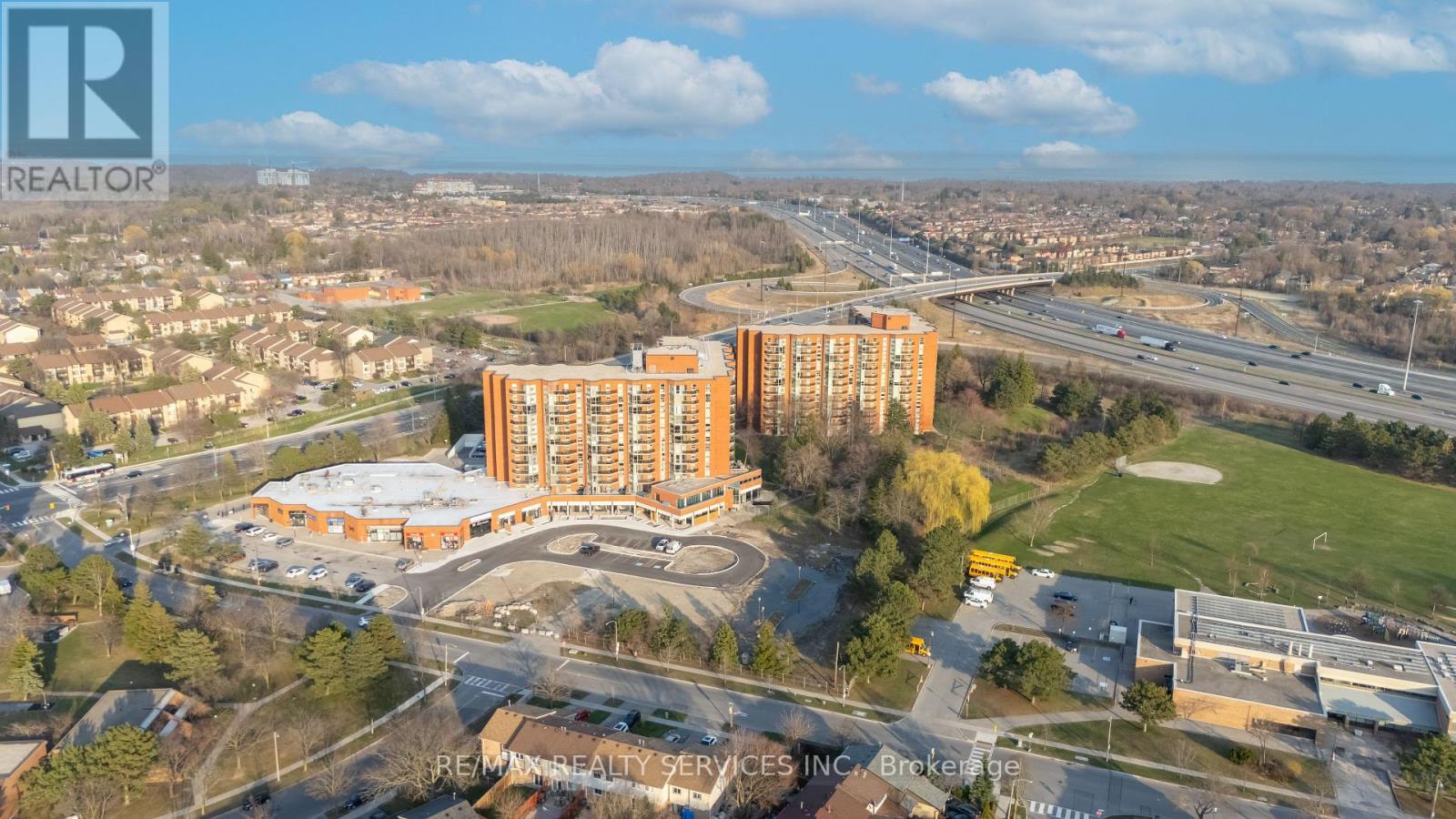 #2 - 30 Dean Park Road, Toronto, ON - Outdoor With View