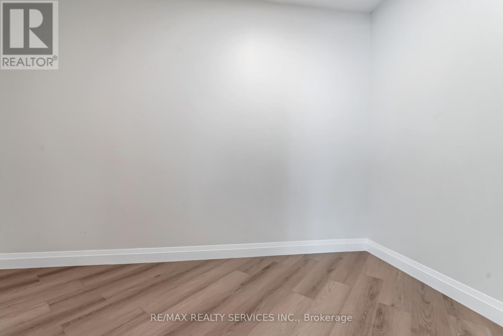 #2 - 30 Dean Park Road, Toronto, ON - Indoor Photo Showing Other Room