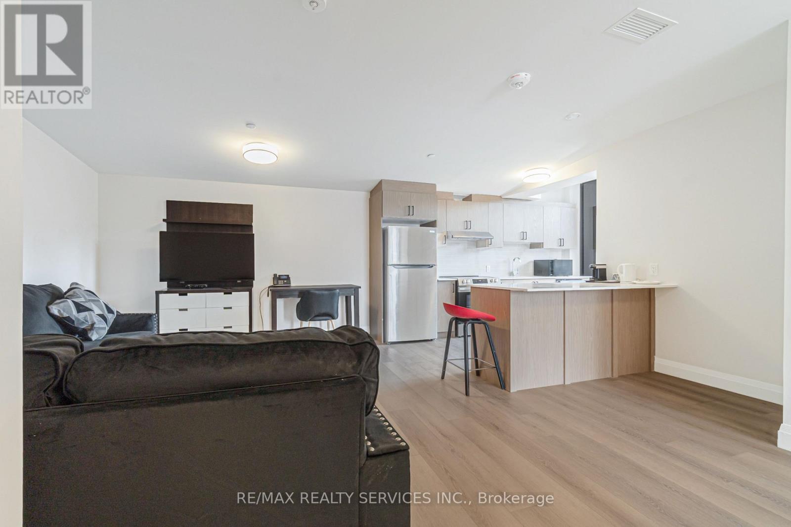 #3 - 30 Dean Park Road, Toronto, ON - Indoor