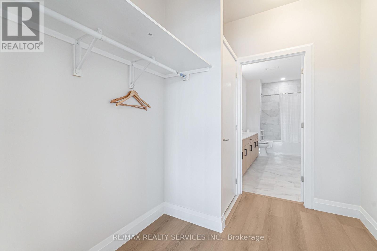 #4 - 30 Dean Park Road, Toronto, ON - Indoor