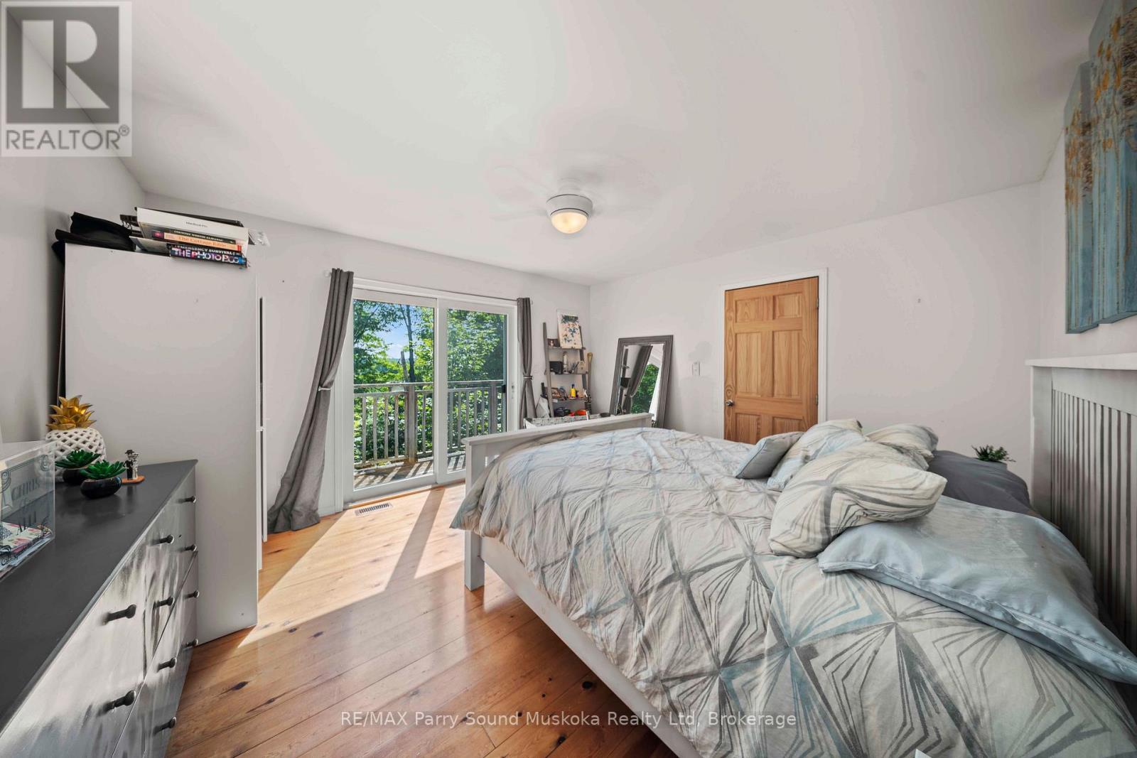23 Shady Maple Trail, Whitestone, ON - Indoor Photo Showing Bedroom