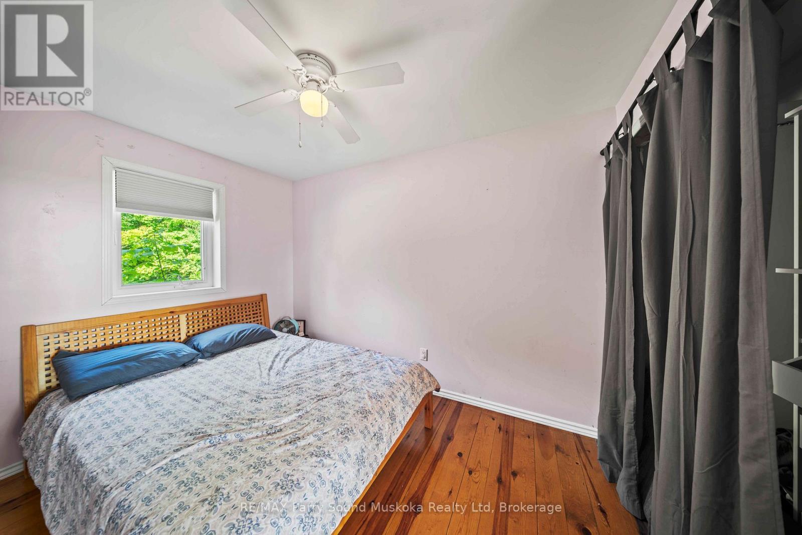 23 Shady Maple Trail, Whitestone, ON - Indoor Photo Showing Bedroom