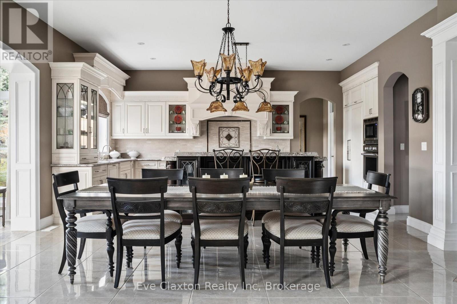 95 Old Ruby Lane, Puslinch, ON - Indoor Photo Showing Dining Room