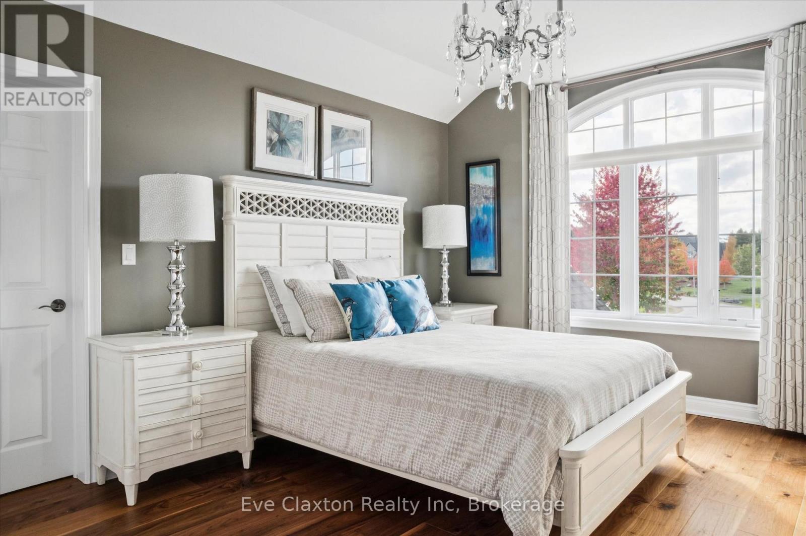 95 Old Ruby Lane, Puslinch, ON - Indoor Photo Showing Bedroom