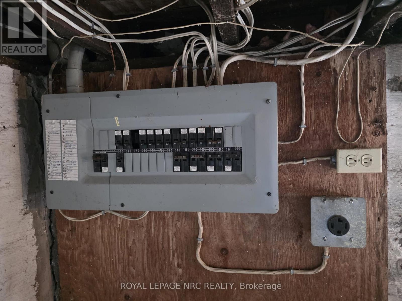 154 Fares Street, Port Colborne (East Village), ON - Indoor Photo Showing Basement