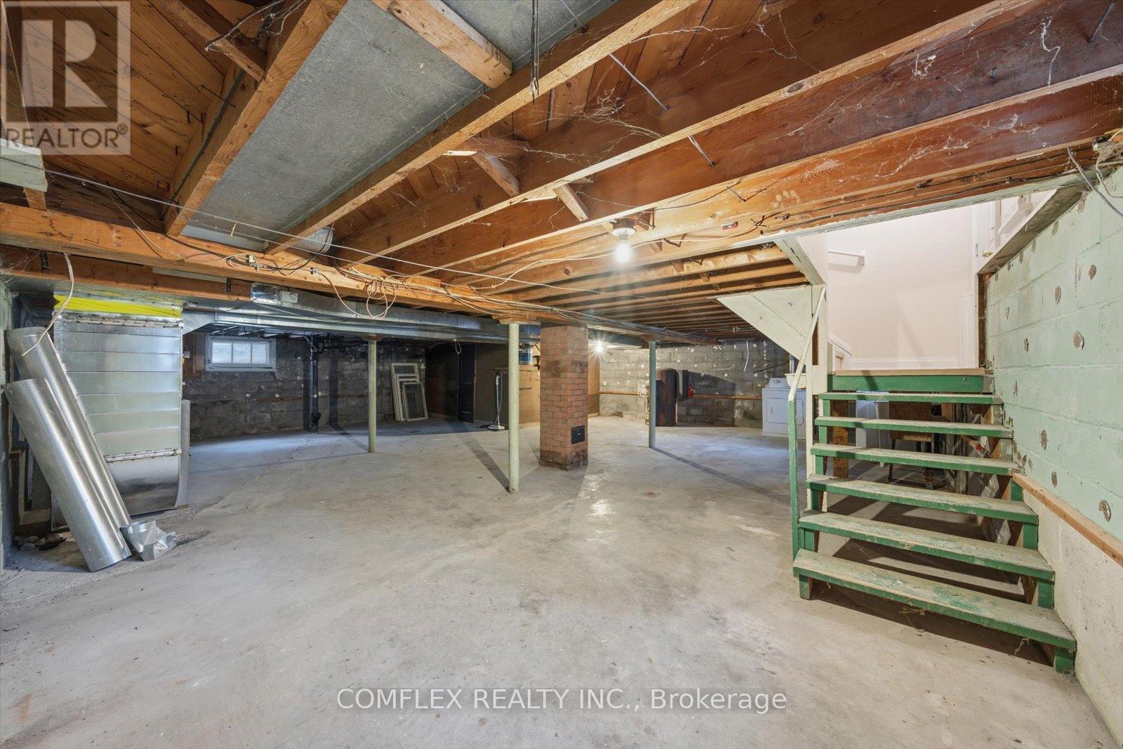 68 Cambridge Street N, Kawartha Lakes, ON - Indoor Photo Showing Basement