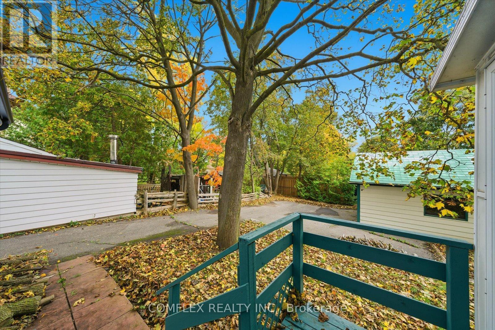 68 Cambridge Street N, Kawartha Lakes, ON - Outdoor