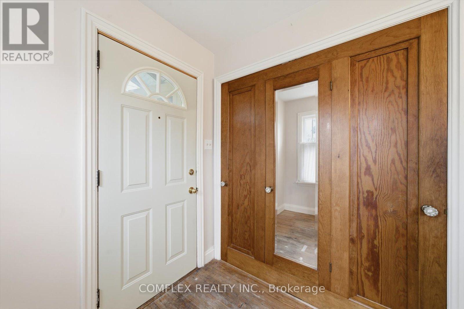 68 Cambridge Street N, Kawartha Lakes, ON - Indoor Photo Showing Other Room