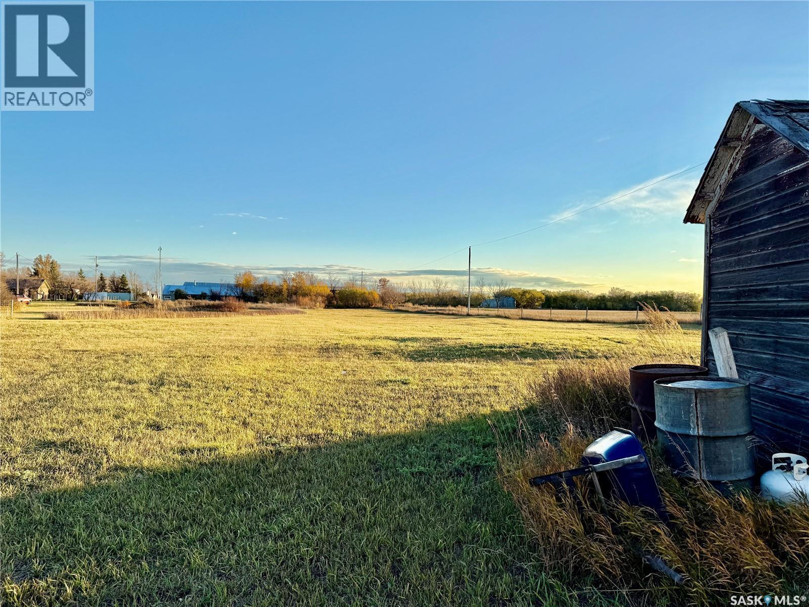 100 Main Street, Aylesbury, SK - Outdoor With View