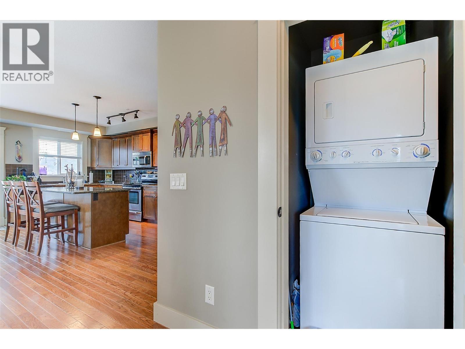 2070 Boucherie Road Unit# 517 Lot# 24-1-4, West Kelowna, BC - Indoor Photo Showing Laundry Room