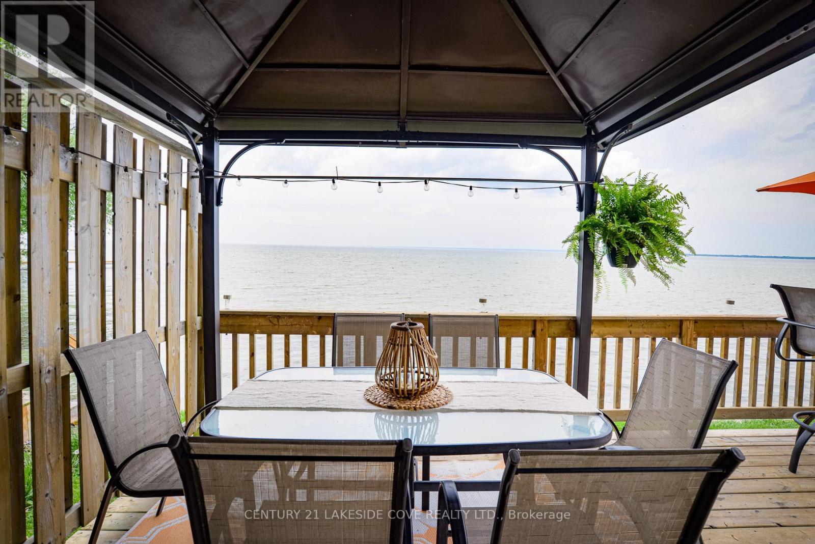 2730 Lone Birch Trail N, Ramara, ON - With Deck Patio Veranda With Exterior