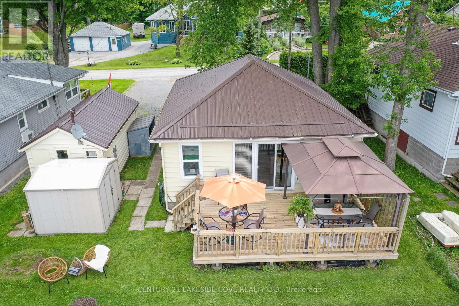 2730 Lone Birch Trail N, Ramara, ON - Outdoor With Deck Patio Veranda