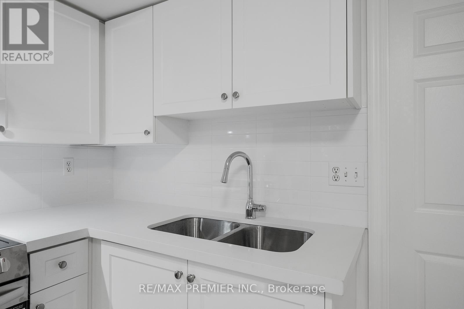 Basement - 26 Algarve Crescent, Toronto, ON - Indoor Photo Showing Kitchen With Double Sink