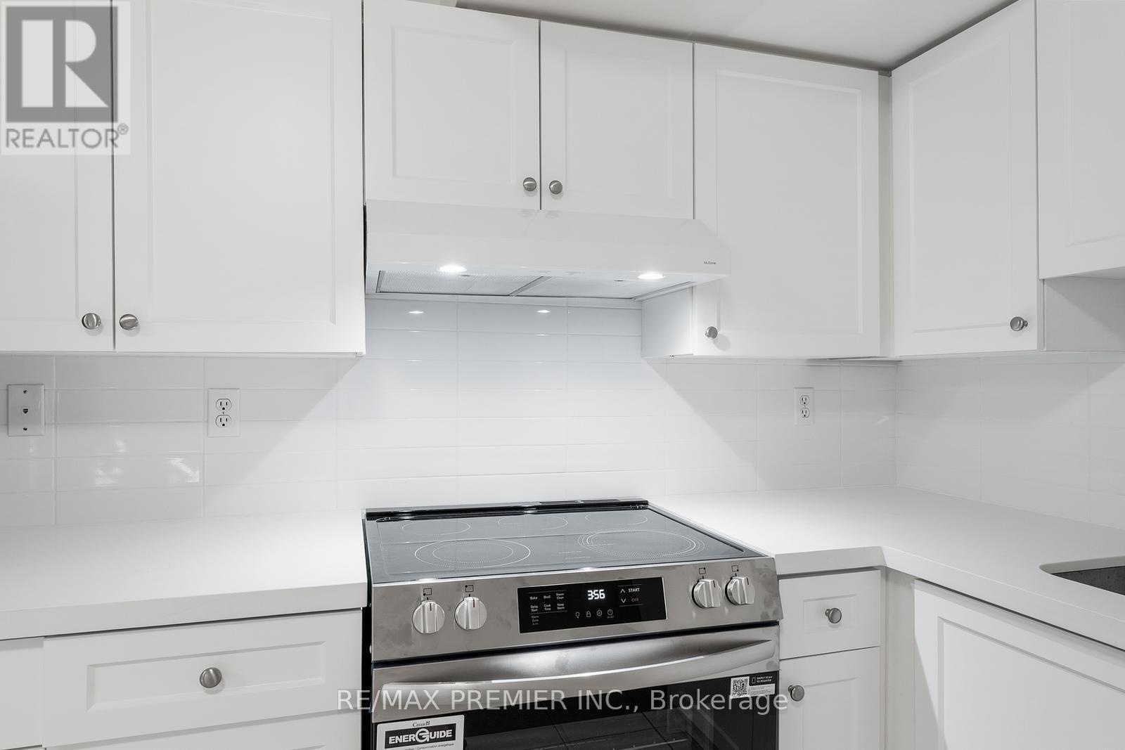 Basement - 26 Algarve Crescent, Toronto, ON - Indoor Photo Showing Kitchen