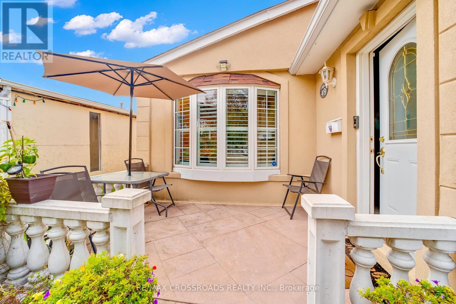 49 Tunmead Square, Toronto, ON - Outdoor With Exterior