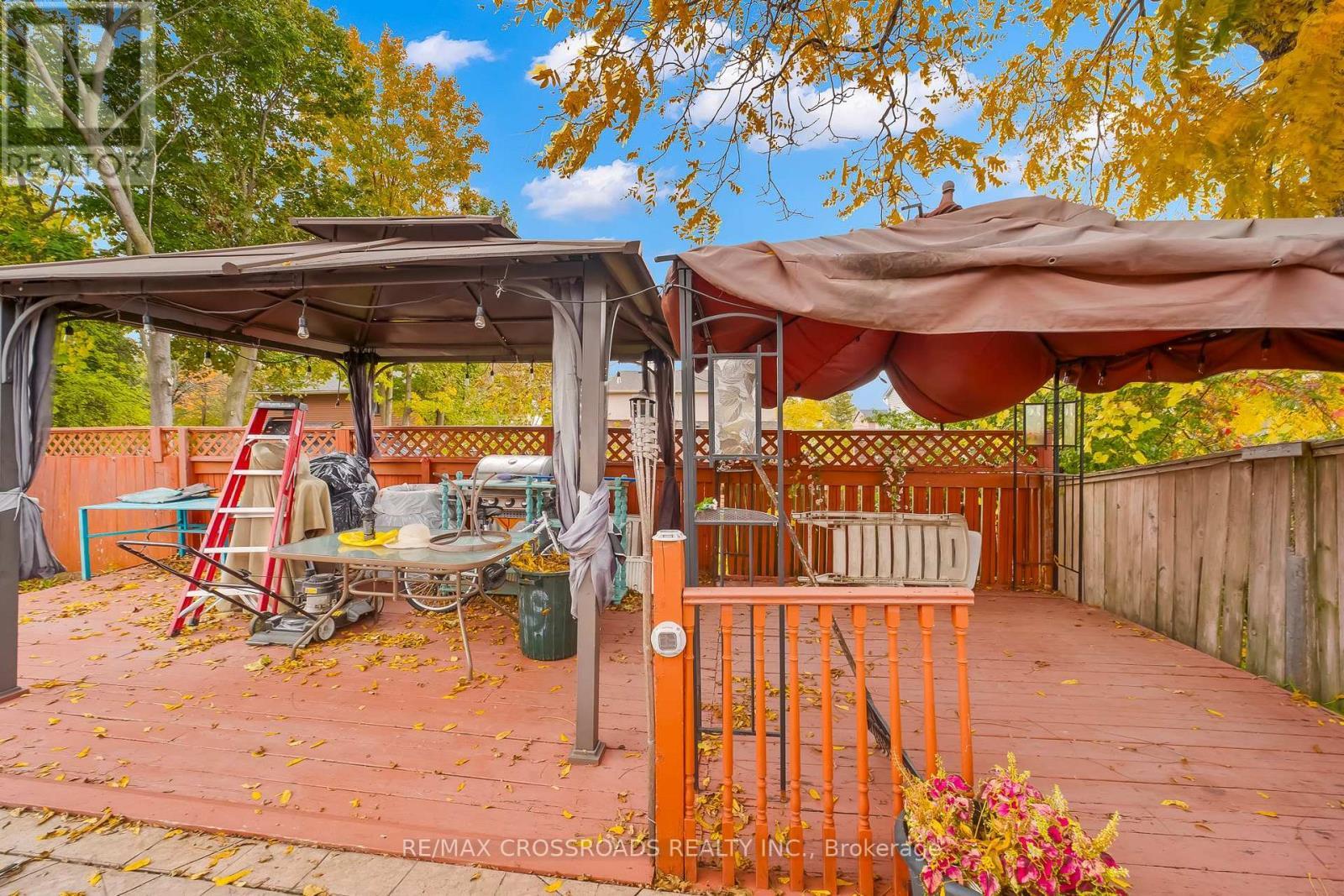 49 Tunmead Square, Toronto, ON - Outdoor With Deck Patio Veranda