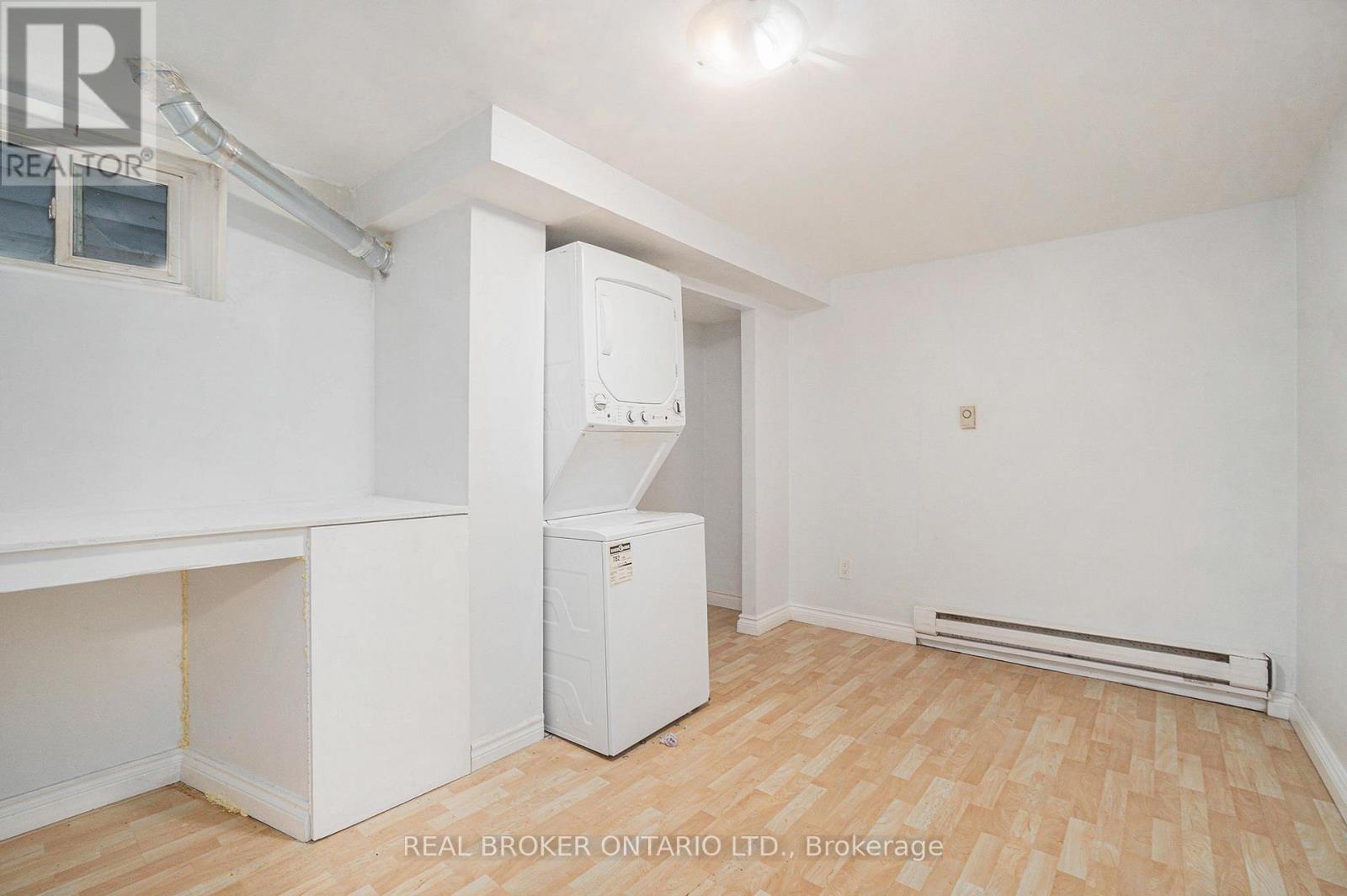 295 St. Andrew Street, Ottawa, ON - Indoor Photo Showing Laundry Room