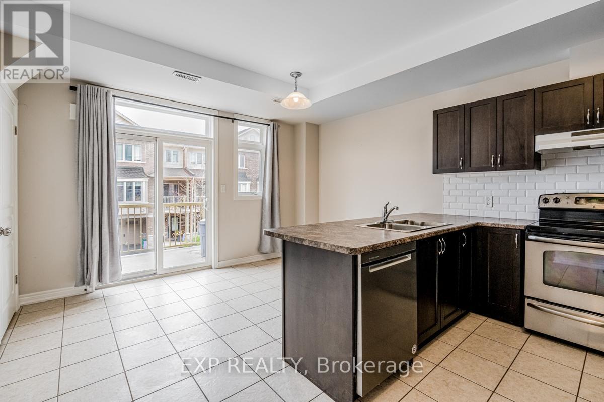 4129 Palermo Common, Burlington, ON - Indoor Photo Showing Kitchen With Double Sink