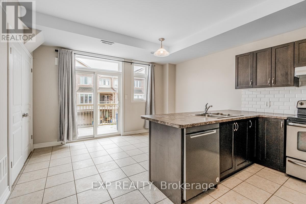4129 Palermo Common, Burlington, ON - Indoor Photo Showing Kitchen With Double Sink