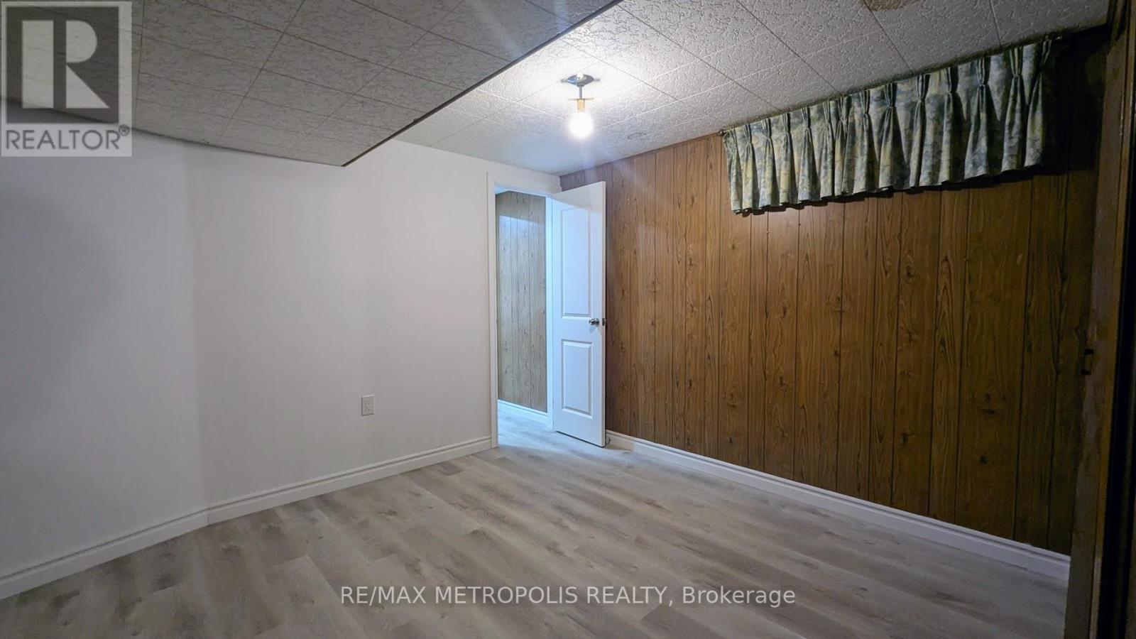 83 Longwood Drive, Waterloo, ON - Indoor Photo Showing Other Room