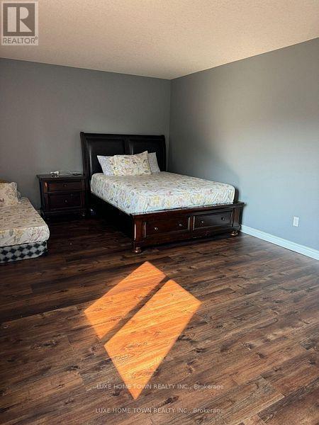 28 Lemonwood(Upper) Place, Cambridge, ON - Indoor Photo Showing Bedroom