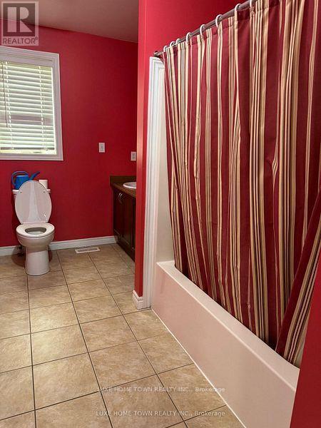 28 Lemonwood(Upper) Place, Cambridge, ON - Indoor Photo Showing Bathroom