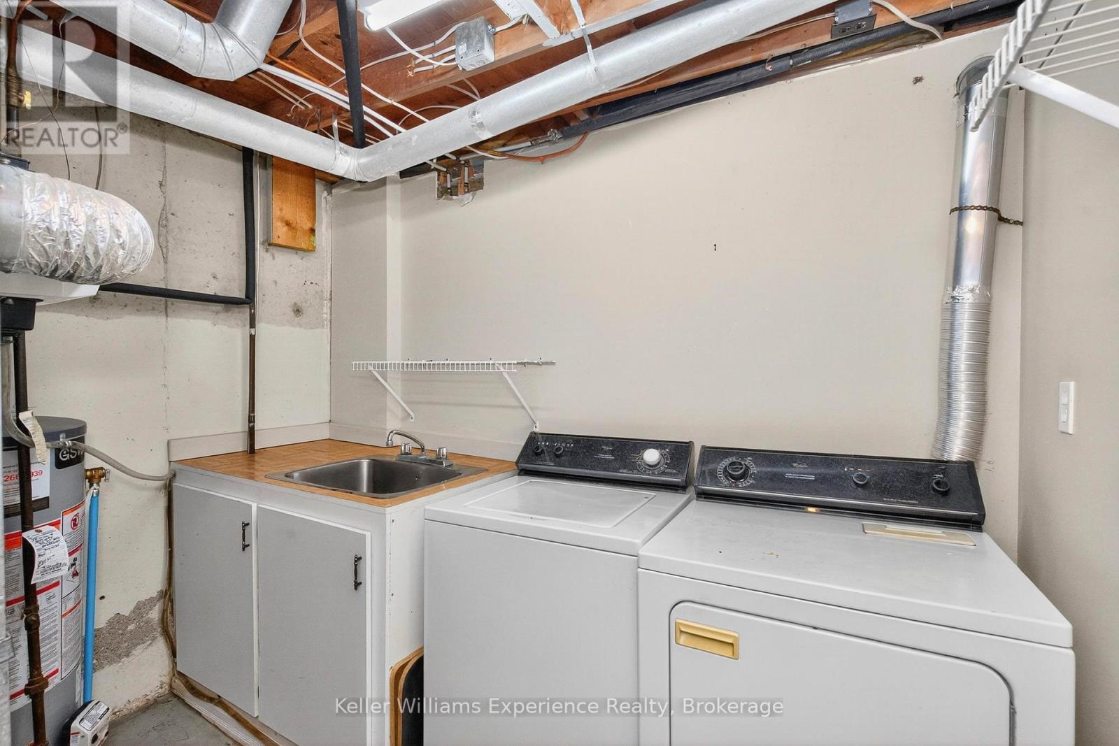56 - 778 William Street, Midland, ON - Indoor Photo Showing Laundry Room