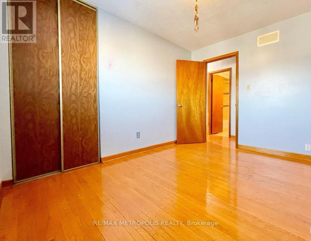 3 Prairie Dunes Place, Vaughan, ON - Indoor Photo Showing Other Room