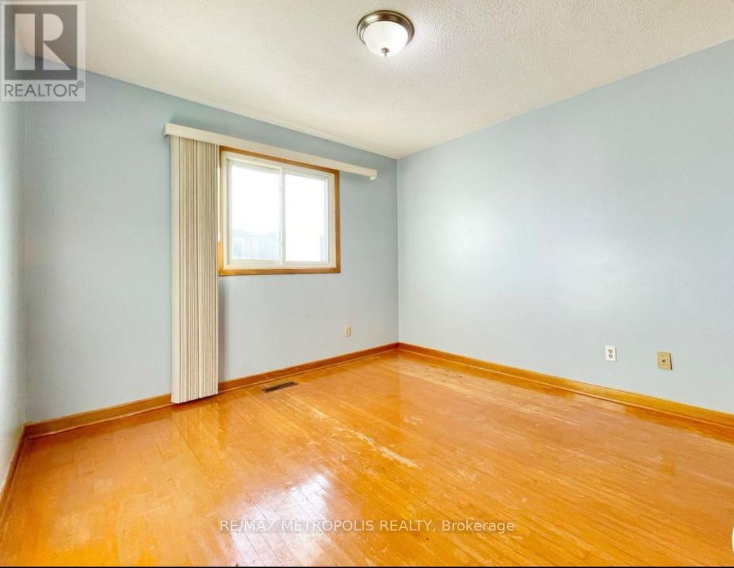 3 Prairie Dunes Place, Vaughan, ON - Indoor Photo Showing Other Room