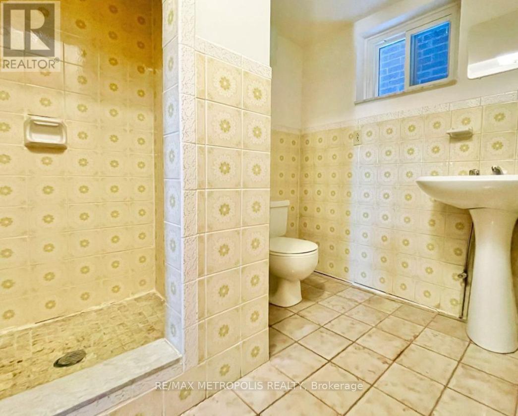 3 Prairie Dunes Place, Vaughan, ON - Indoor Photo Showing Bathroom