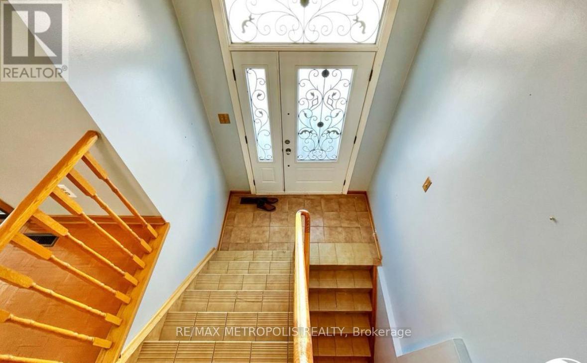 3 Prairie Dunes Place, Vaughan, ON - Indoor Photo Showing Other Room