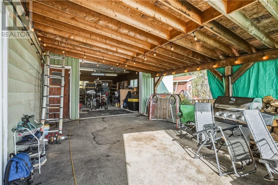 5 Rutland, Warren, ON - Indoor Photo Showing Basement