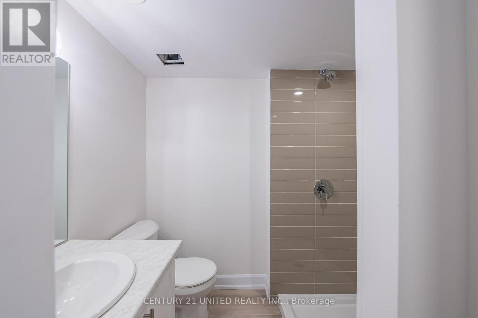 305 Mullighan Gardens, Peterborough (Monaghan Ward 2), ON - Indoor Photo Showing Bathroom
