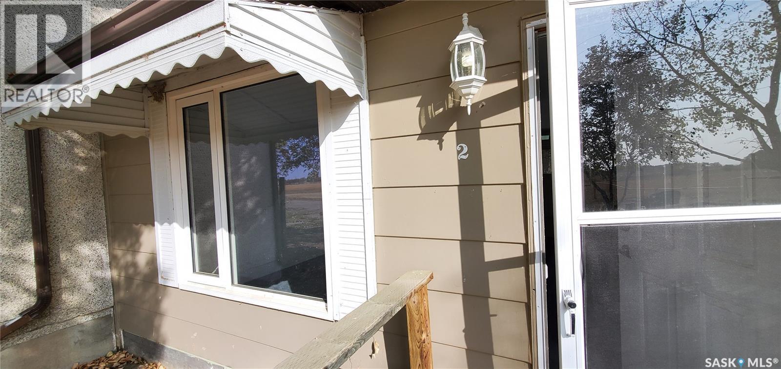 1809 Progress Avenue, Vanguard, SK - Outdoor With Exterior