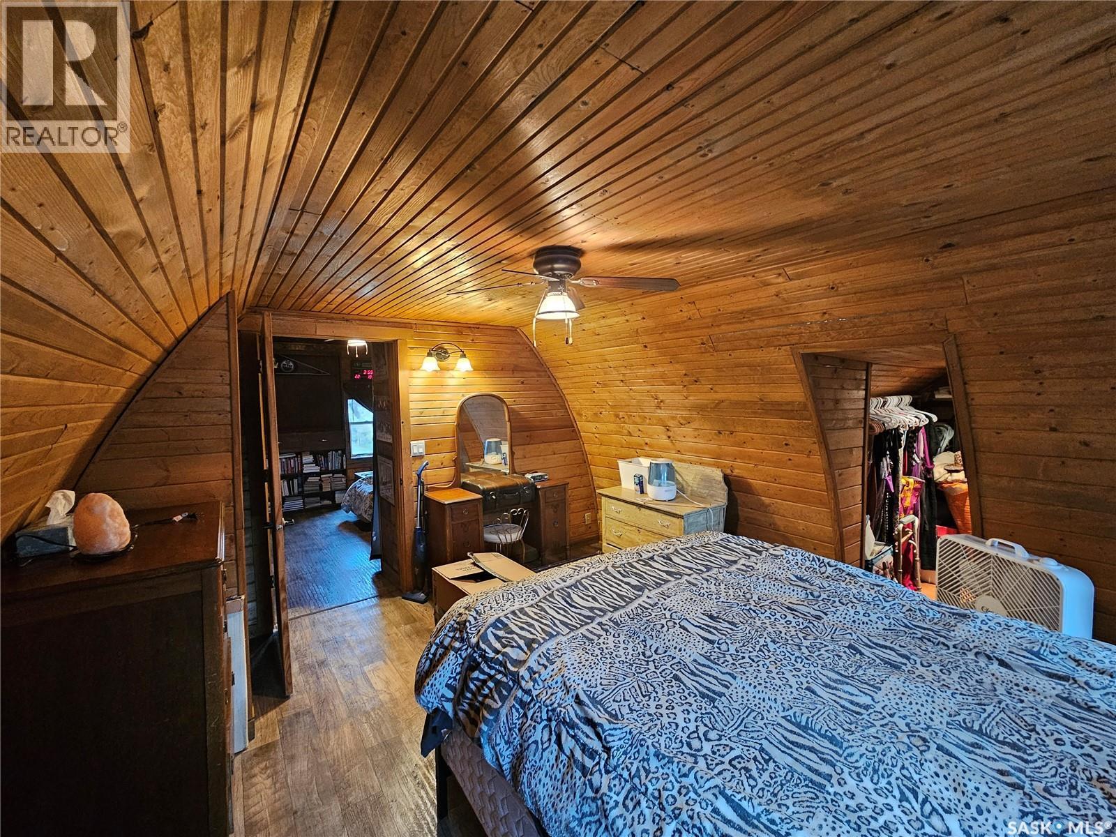 107 Carlyle Street, Arcola, SK - Indoor Photo Showing Bedroom