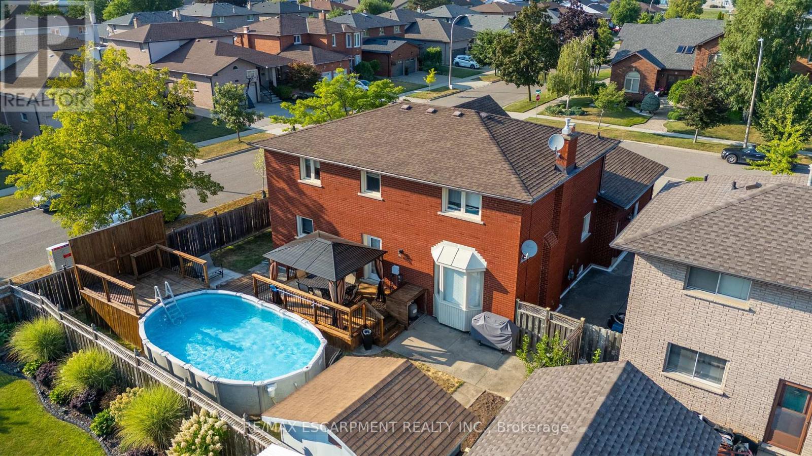 2 Vinehill Drive, Hamilton, ON - Outdoor With Above Ground Pool With Deck Patio Veranda