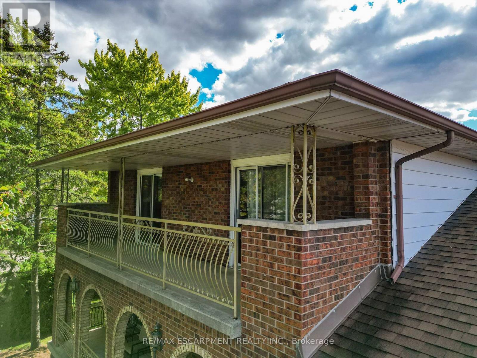 57 Neil Avenue, Hamilton, ON - Outdoor