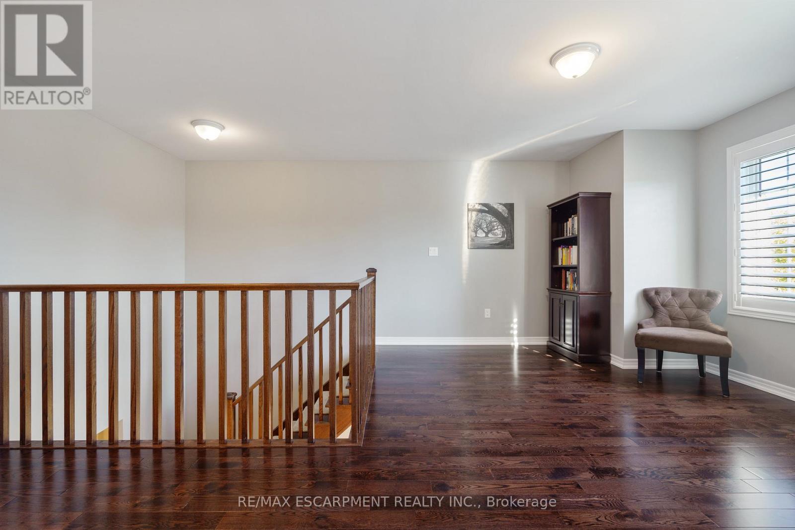 333 Valridge Drive, Hamilton, ON - Indoor Photo Showing Other Room