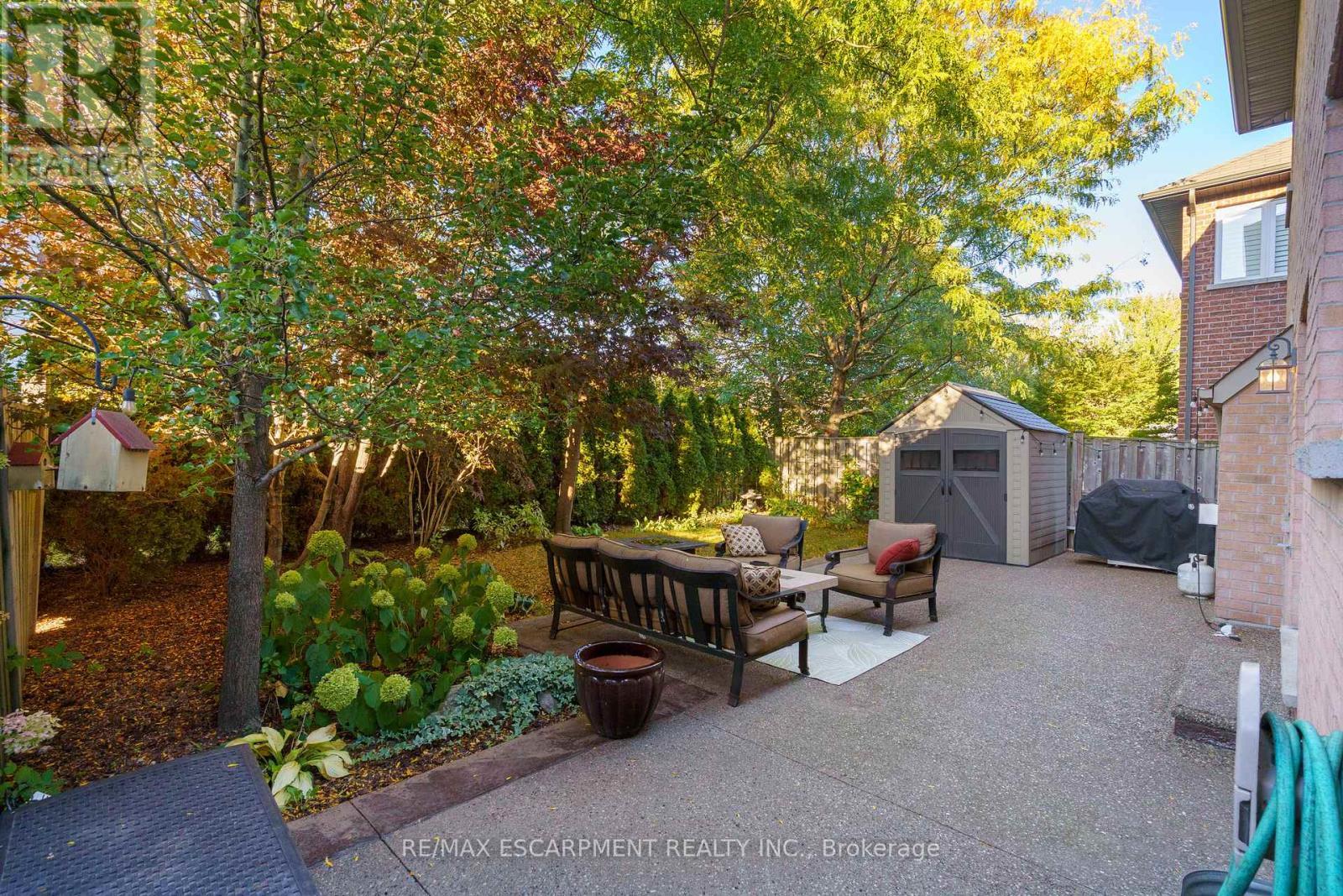 333 Valridge Drive, Hamilton, ON - Outdoor