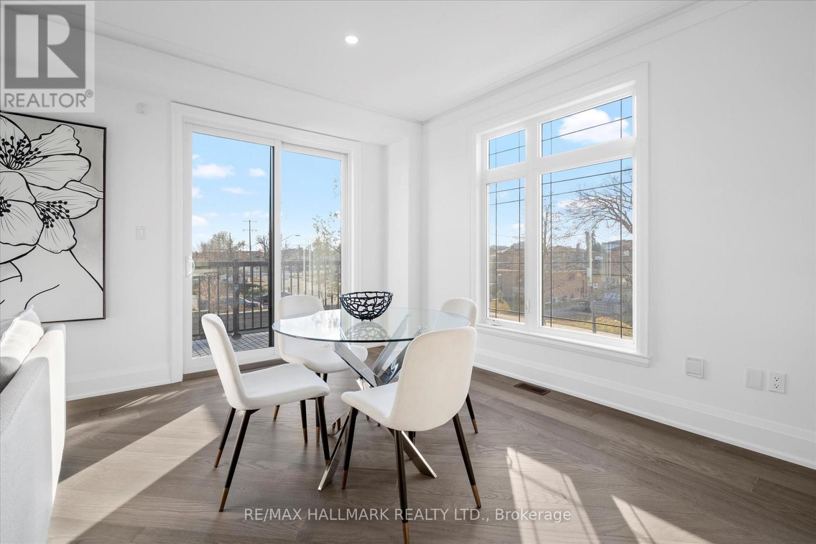 1B - 27 Antonio Court, Toronto, ON - Indoor Photo Showing Dining Room