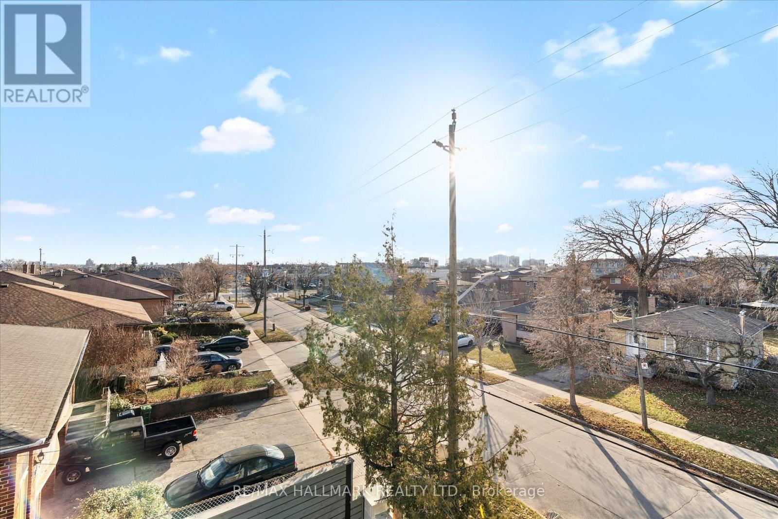 1B - 27 Antonio Court, Toronto, ON - Outdoor With View