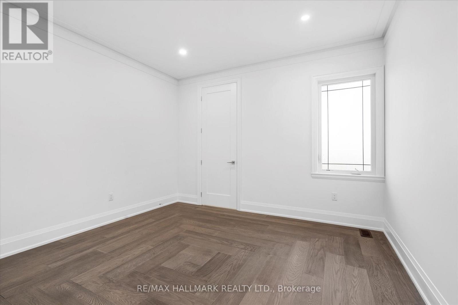 1B - 27 Antonio Court, Toronto, ON - Indoor Photo Showing Other Room