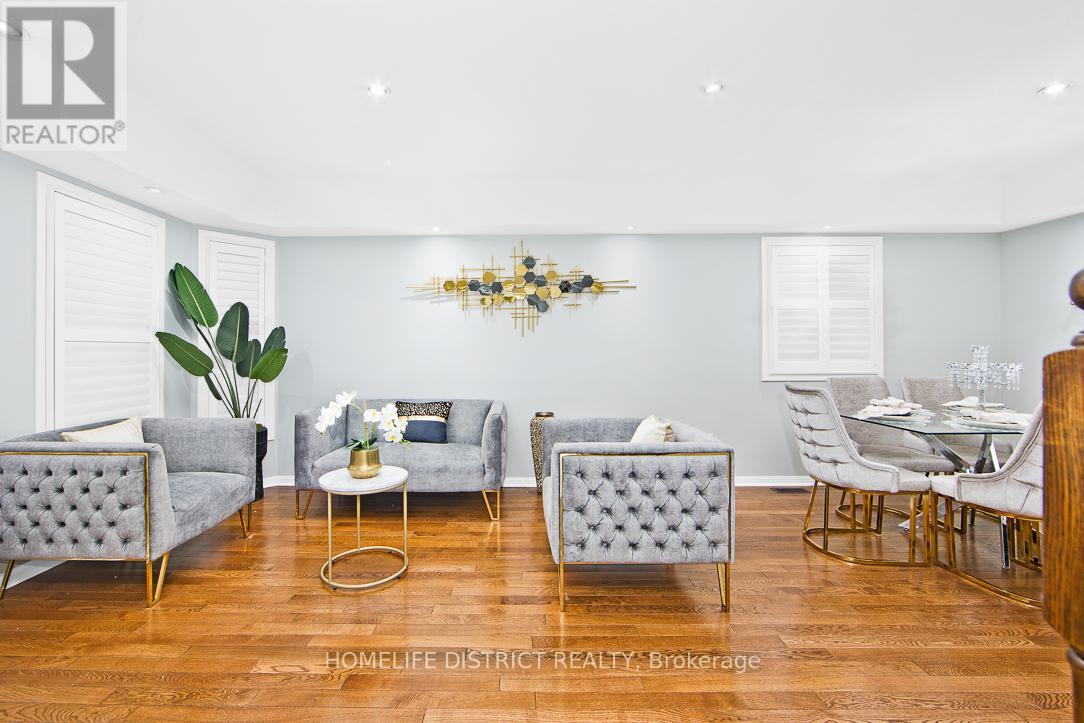 50 Weldrick Crescent, Clarington, ON - Indoor Photo Showing Other Room