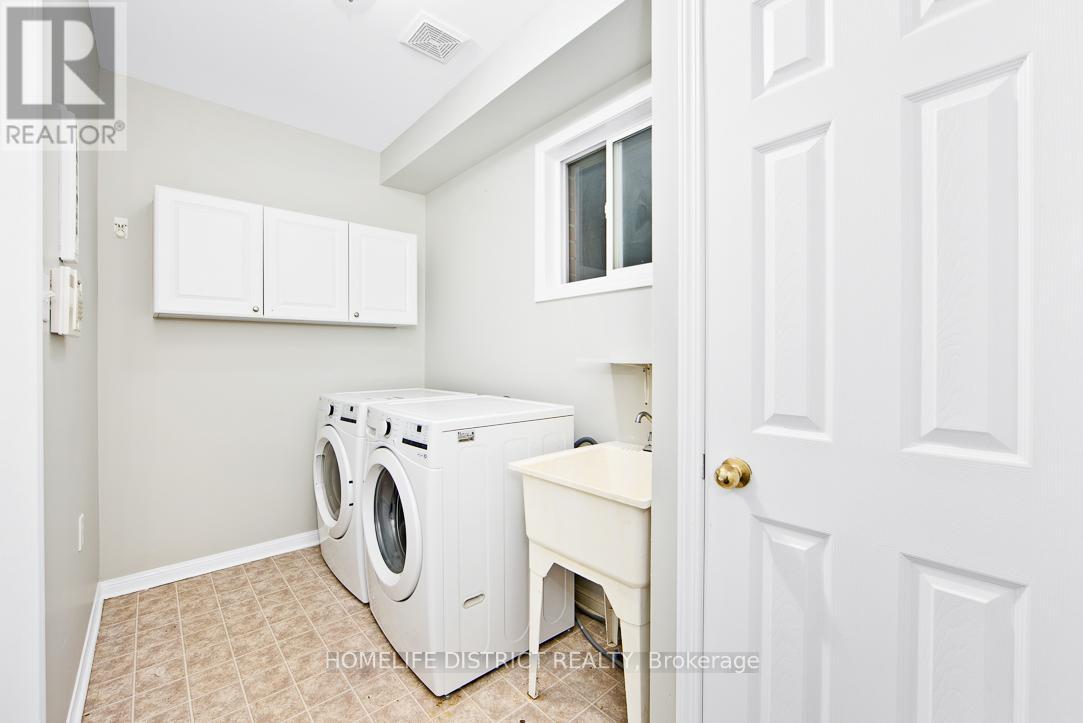 50 Weldrick Crescent, Clarington, ON - Indoor Photo Showing Laundry Room