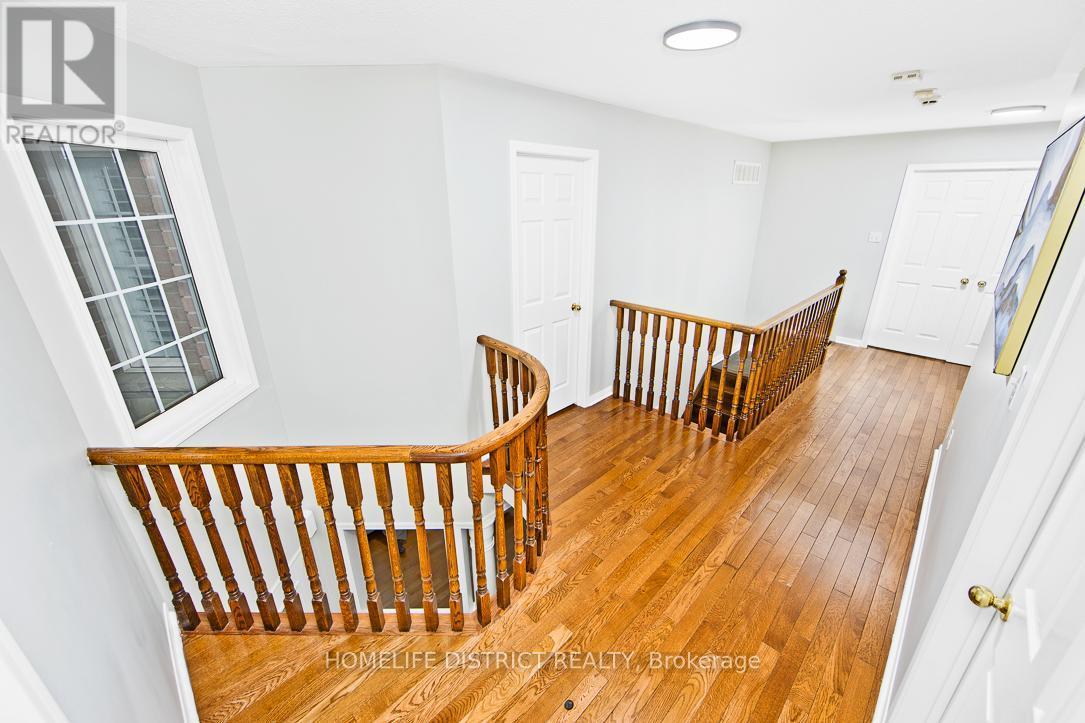 50 Weldrick Crescent, Clarington, ON - Indoor Photo Showing Other Room