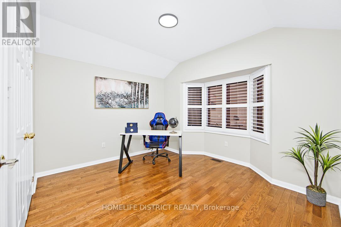 50 Weldrick Crescent, Clarington, ON - Indoor Photo Showing Other Room