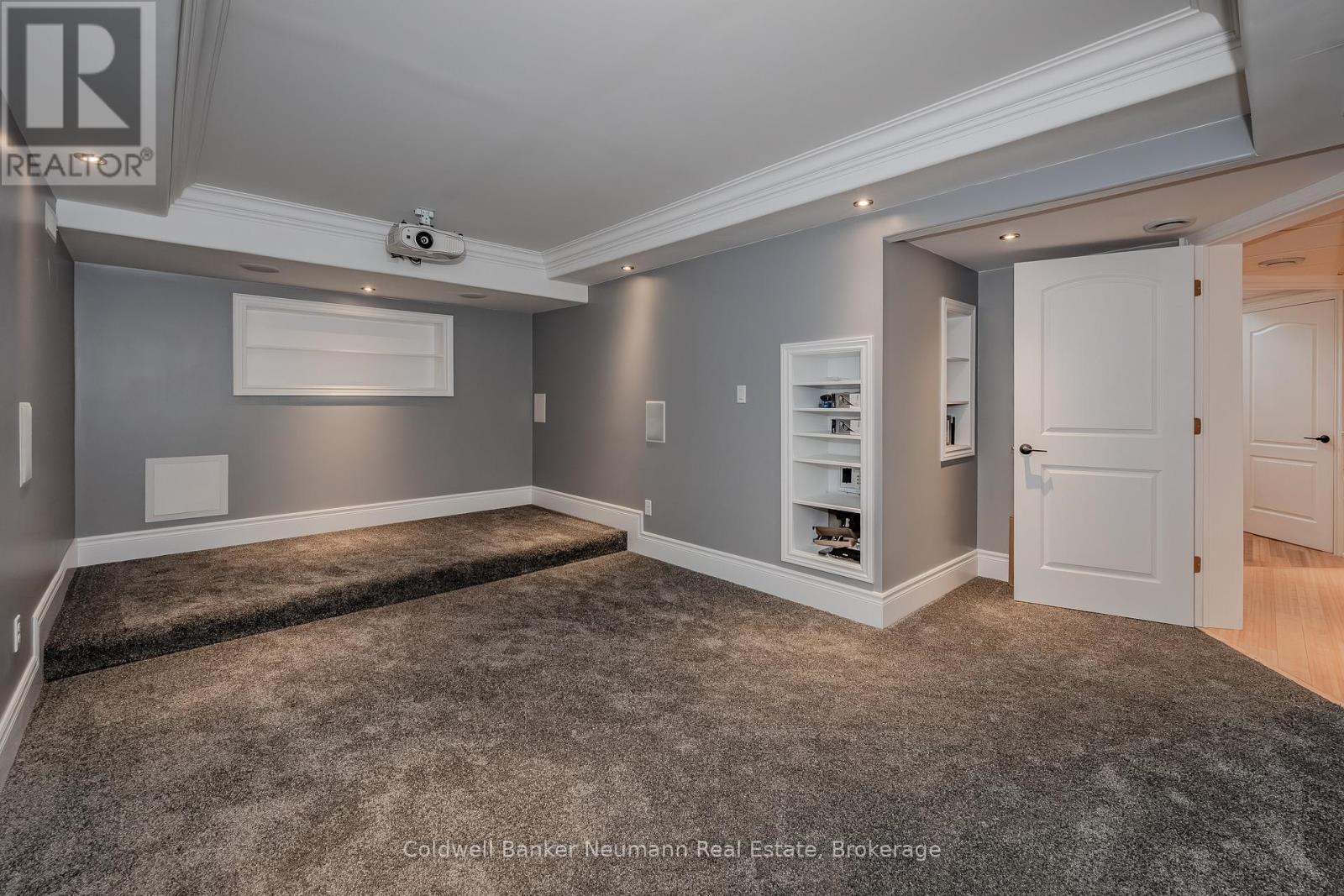 Theatre Room - 32 Forest Ridge Road, Erin, ON - Indoor Photo Showing Other Room