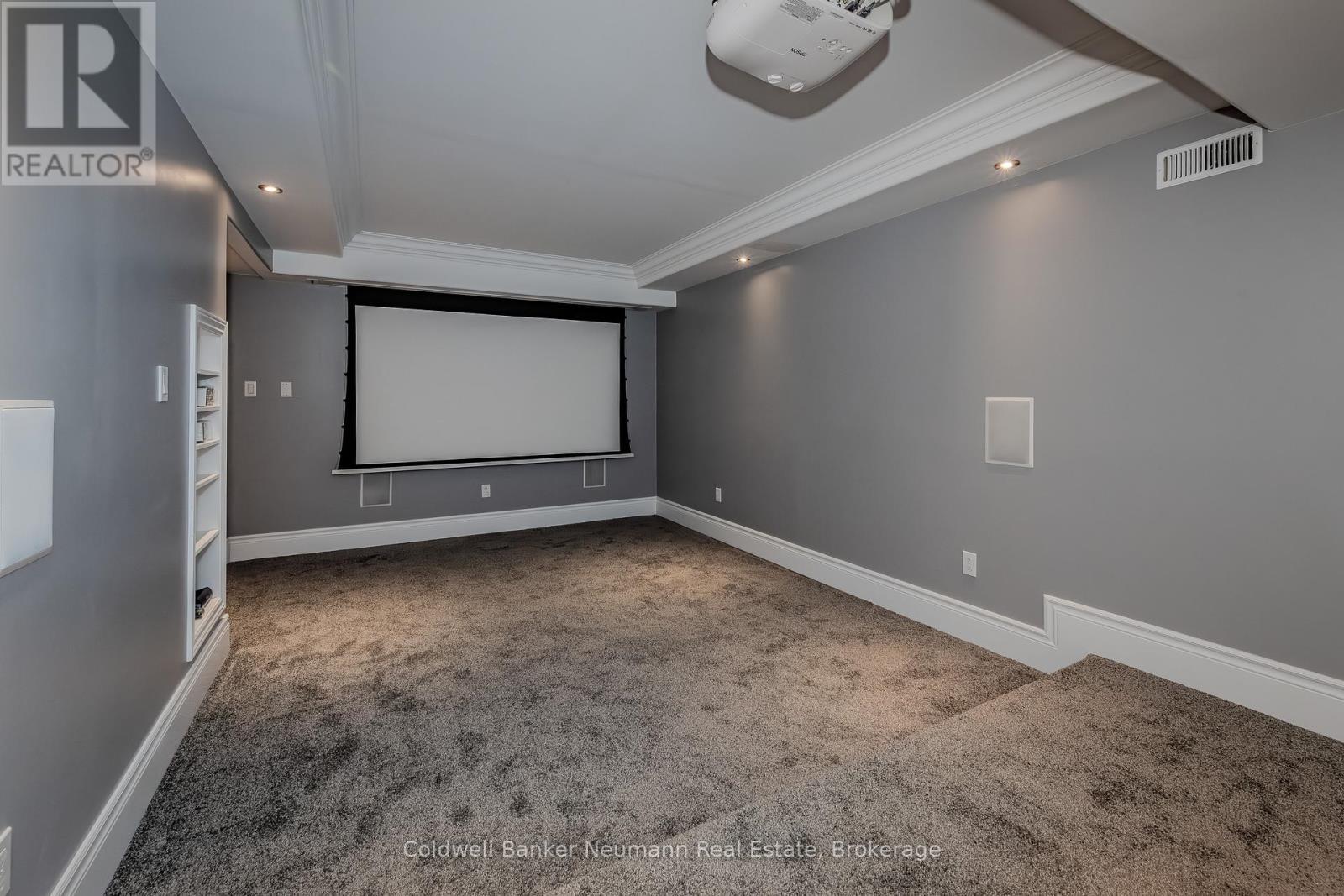 Theatre Room - 32 Forest Ridge Road, Erin, ON - Indoor Photo Showing Other Room