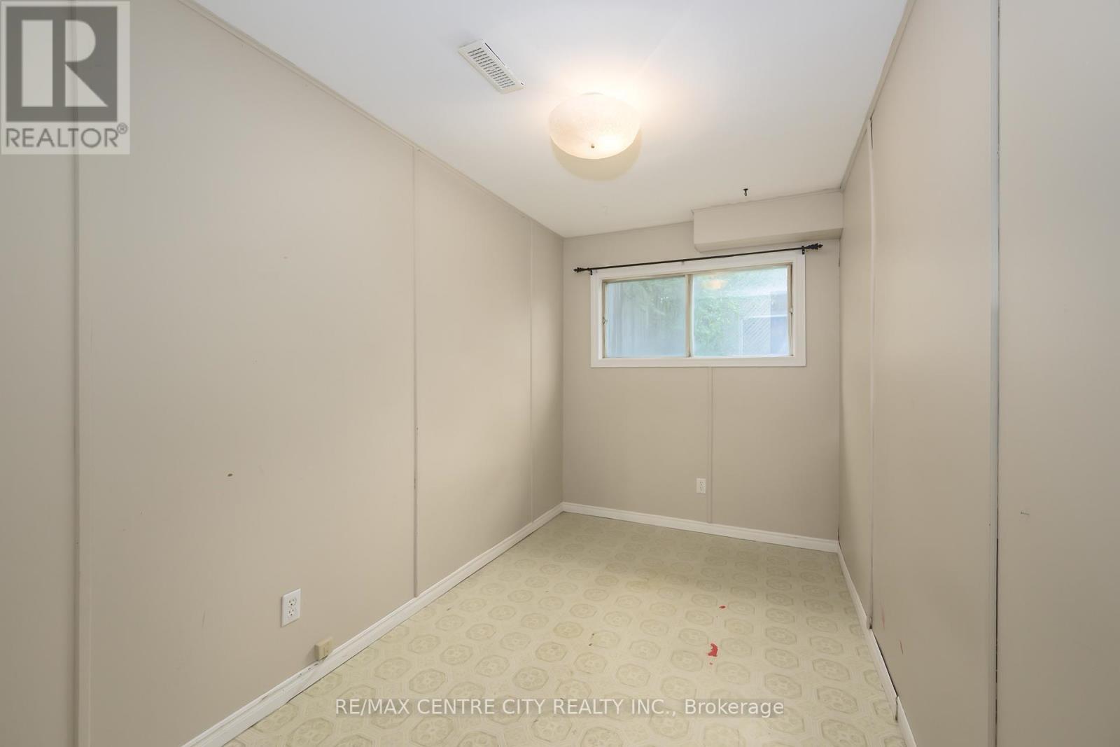 231 Banbury Road, London South (South T), ON - Indoor Photo Showing Other Room