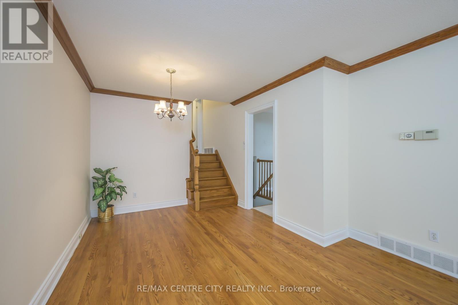 231 Banbury Road, London South (South T), ON - Indoor Photo Showing Other Room